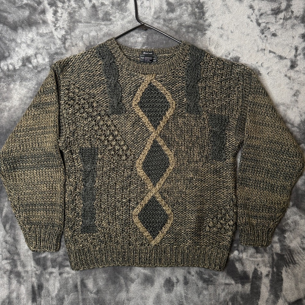 Vintage Peter England Hand Knit Pullover Sweater Size Medium Long Sleeve Crew